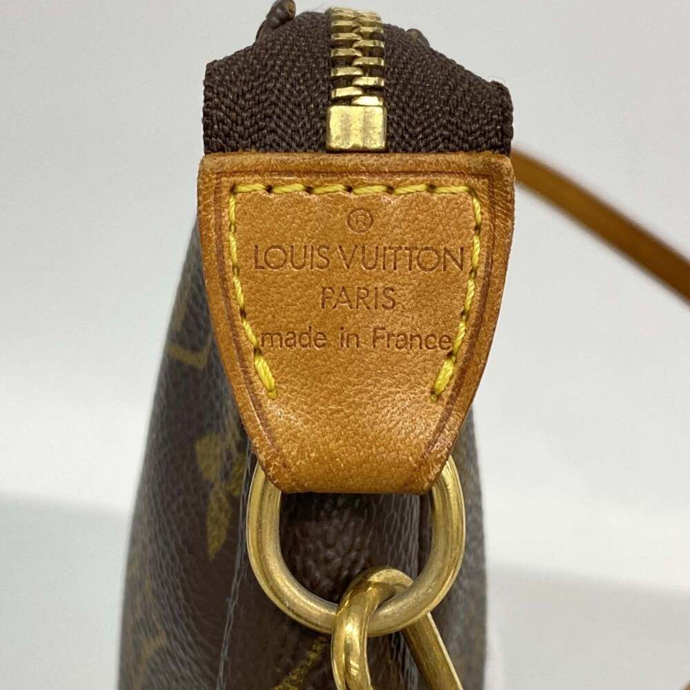 LOUIS VUITTON Brown Monogram Pochette Pouch - Picture 5 of 10